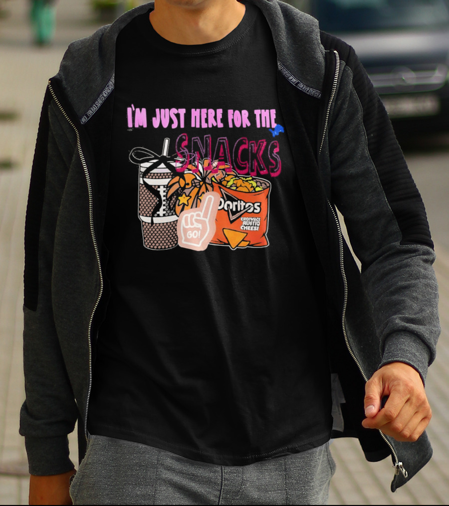 I'm Just Here For The Snacks Detroit Lions Doritos And Go Drink T-Shirt