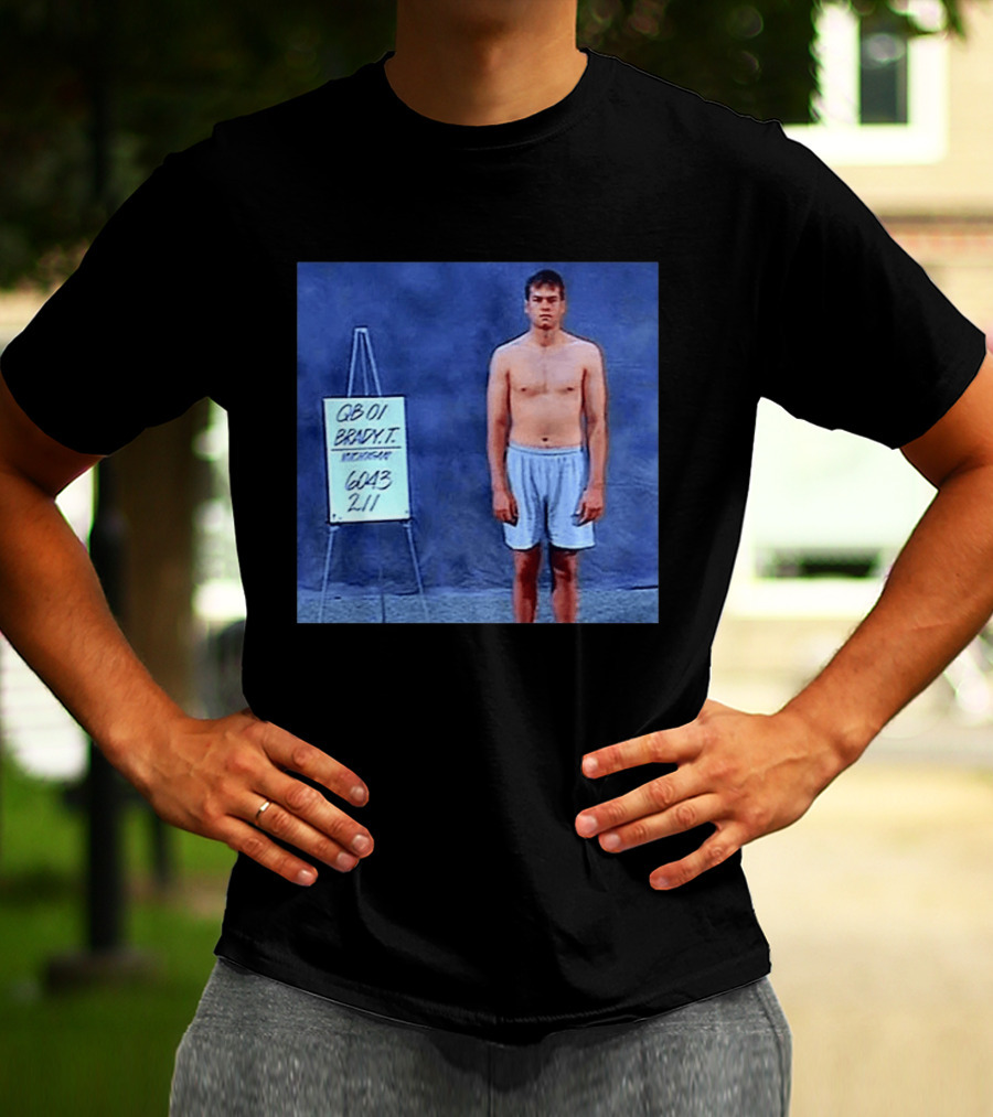 QB 01 Brady Combine Photo 6'04'' 211 T-Shirt
