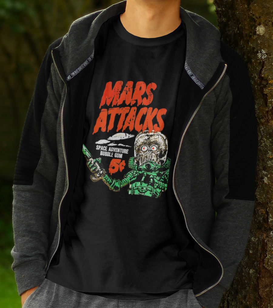 Mars Attacks Retro Space Adventure Bubble Gum 5 Cents Martian Comic T-Shirt