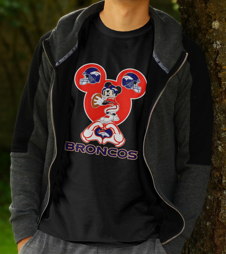 Denver Broncos Mickey Mouse Heart Hands Football Fan T-Shirt