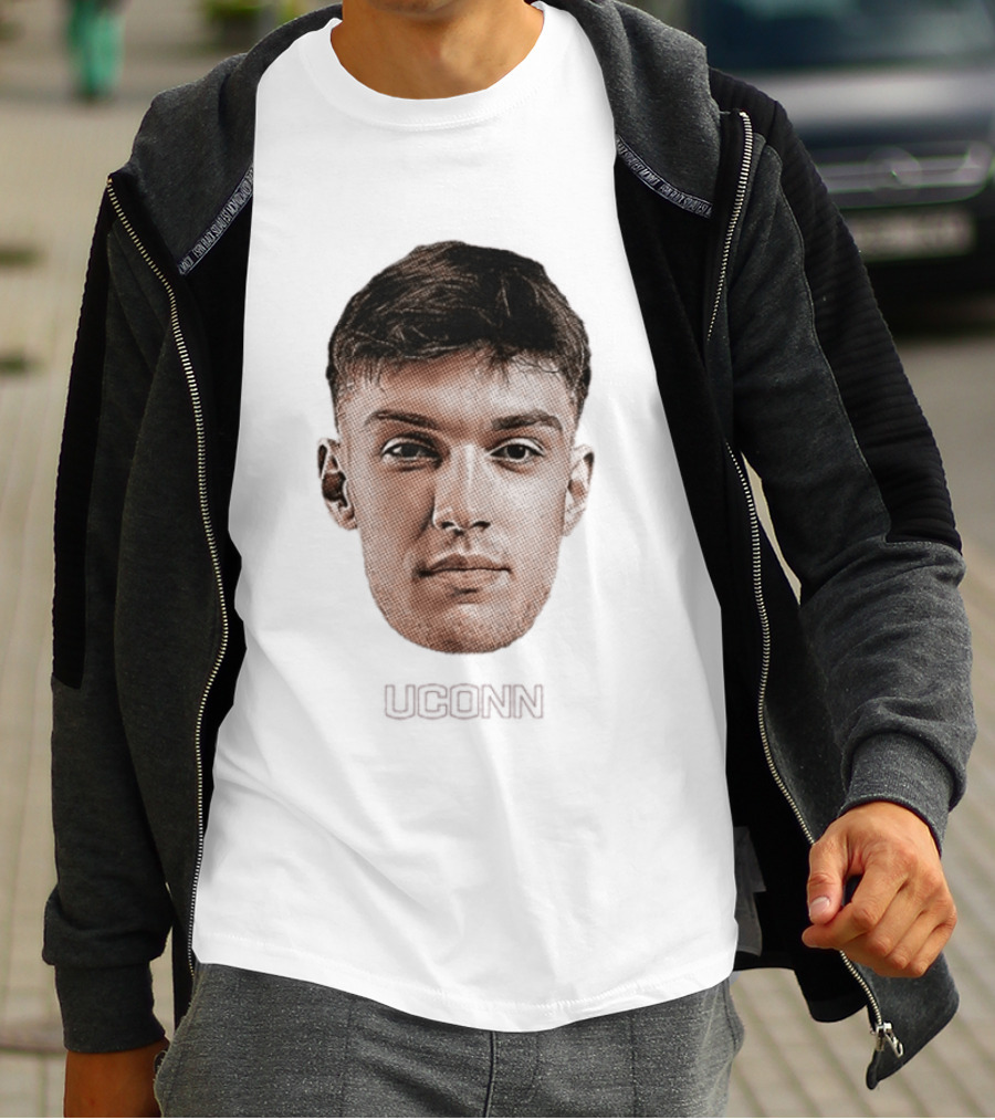 Rrezon Elezaj Uconn Huskies Bobblehead T-Shirt