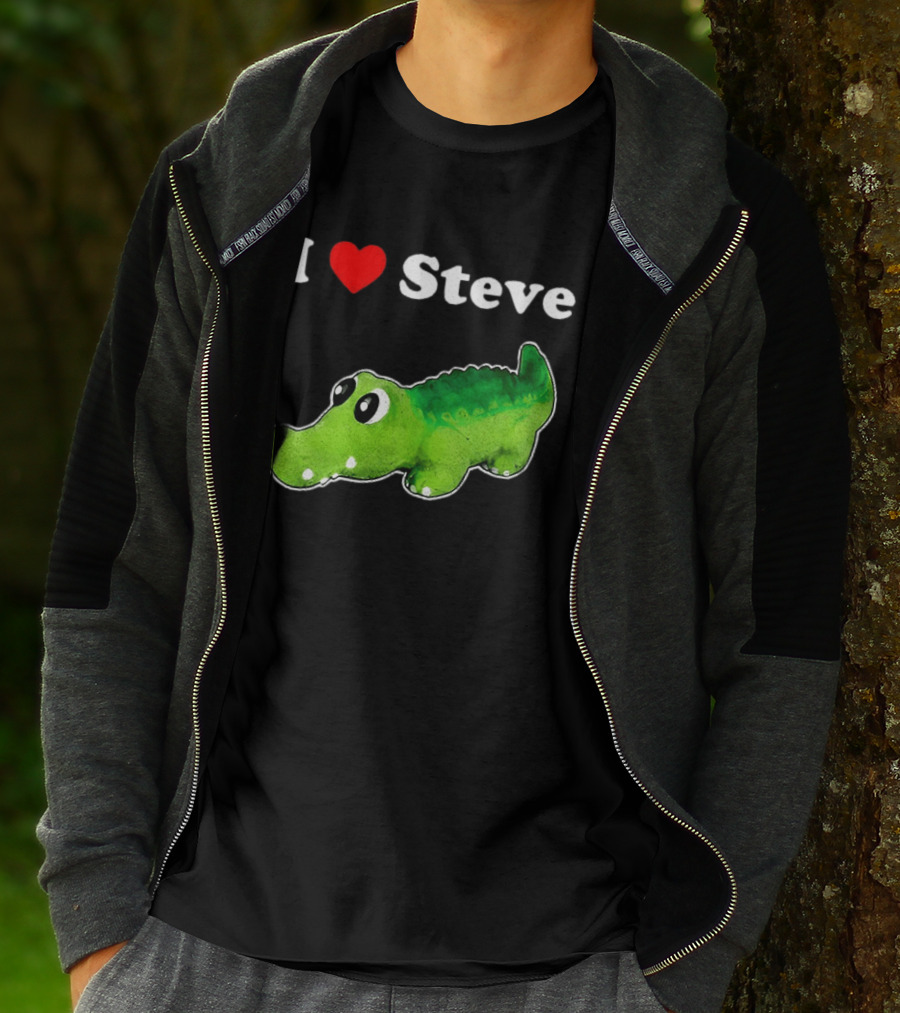 I Love Steve Cute Green Cartoon Gator T-Shirt