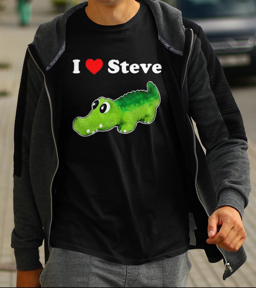I Love Steve Cute Green Cartoon Gator T-Shirt