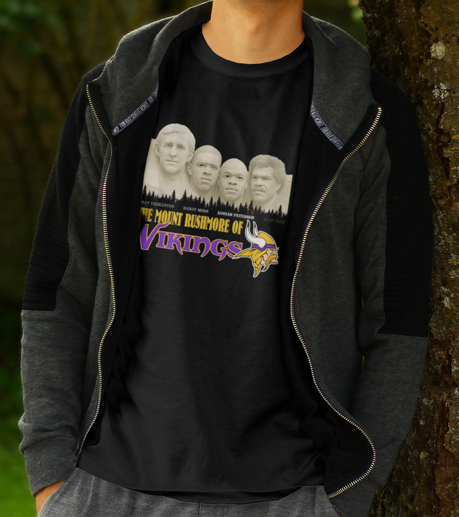 Mount Rushmore Of Vikings Fran Tarkenton Alan Page Randy Moss Adrian Peterson T-Shirt