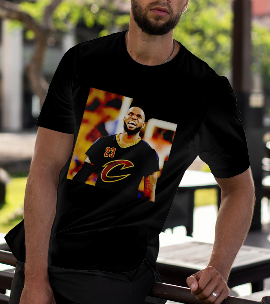 LeBron James Cleveland Cavaliers 23 Iconic Basketball Image T-Shirt