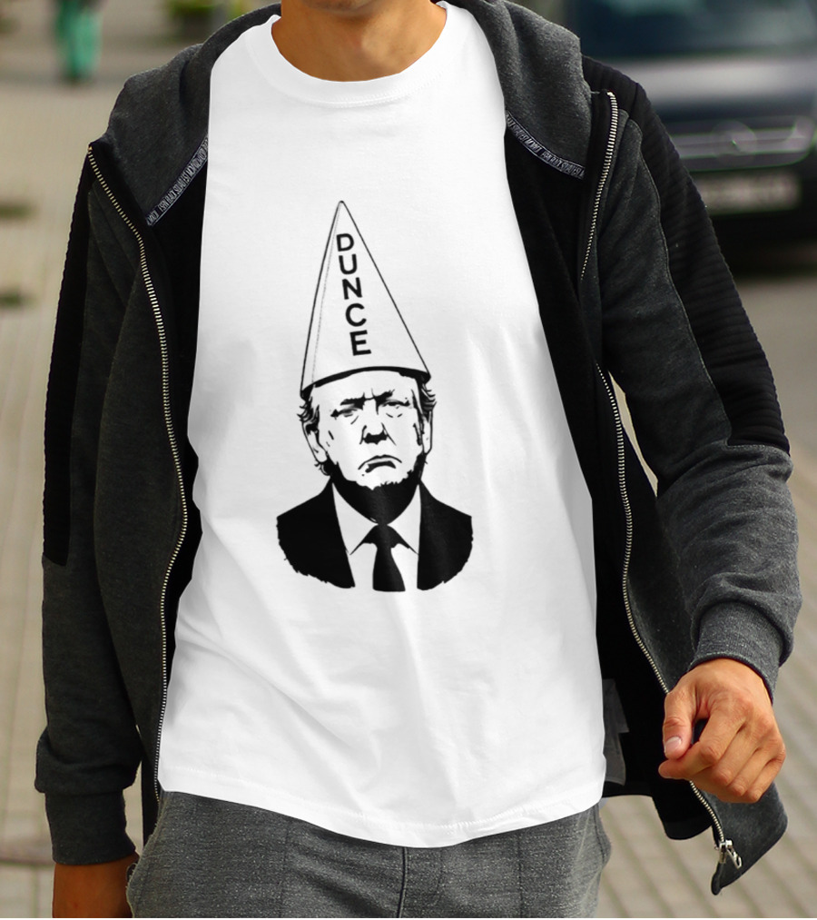 Trump Dunce 2026 T-Shirt