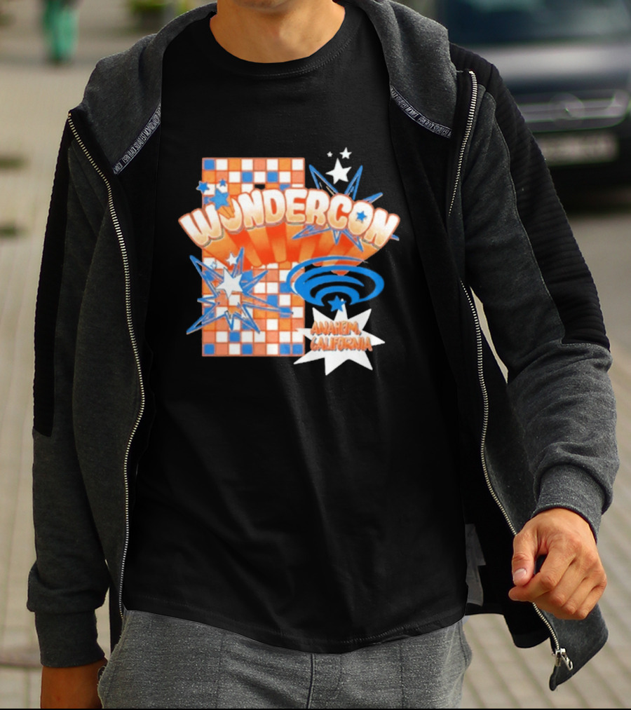 WonderCon Anaheim California 2026 Starburst Checkered T-Shirt