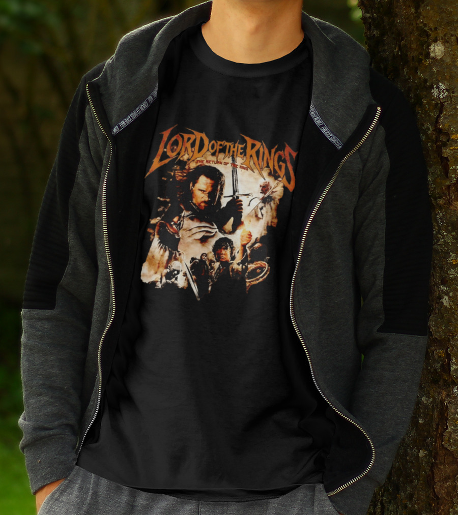 The Return Of The King Lord Of The Rings Movie Characters And Scenes T-Shirt