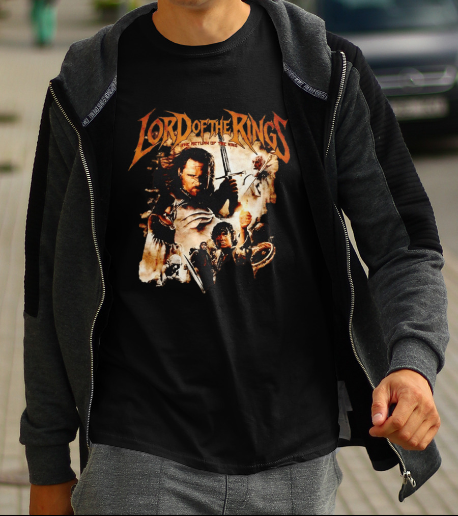 The Return Of The King Lord Of The Rings Movie Characters And Scenes T-Shirt