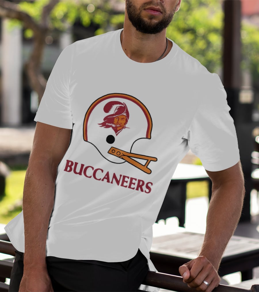 Tampa Bay Buccaneers Helmet Retro Style Buccaneer T-Shirt