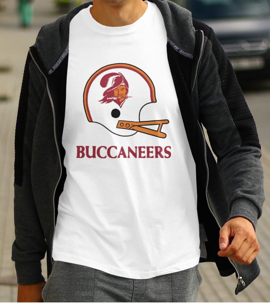 Tampa Bay Buccaneers Helmet Retro Style Buccaneer T-Shirt