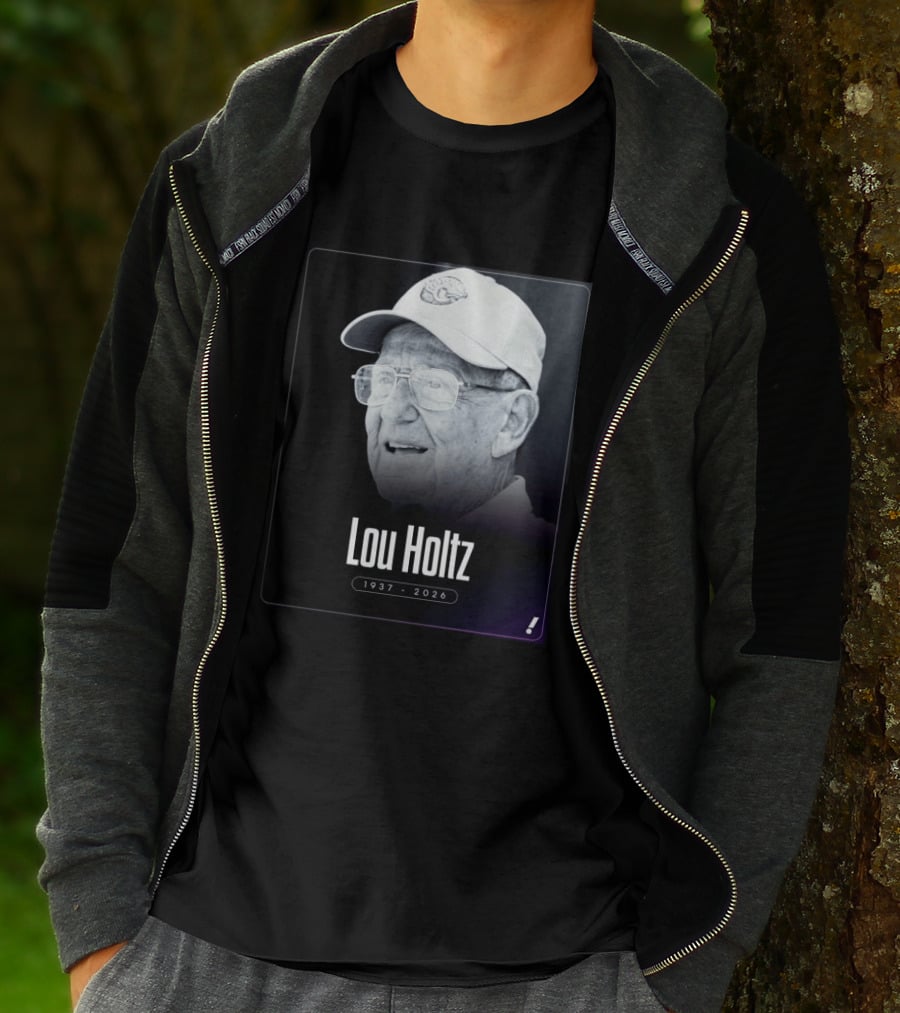 Lou Holtz 1937 2026 Notre Dame Icon Memoriam T-Shirt