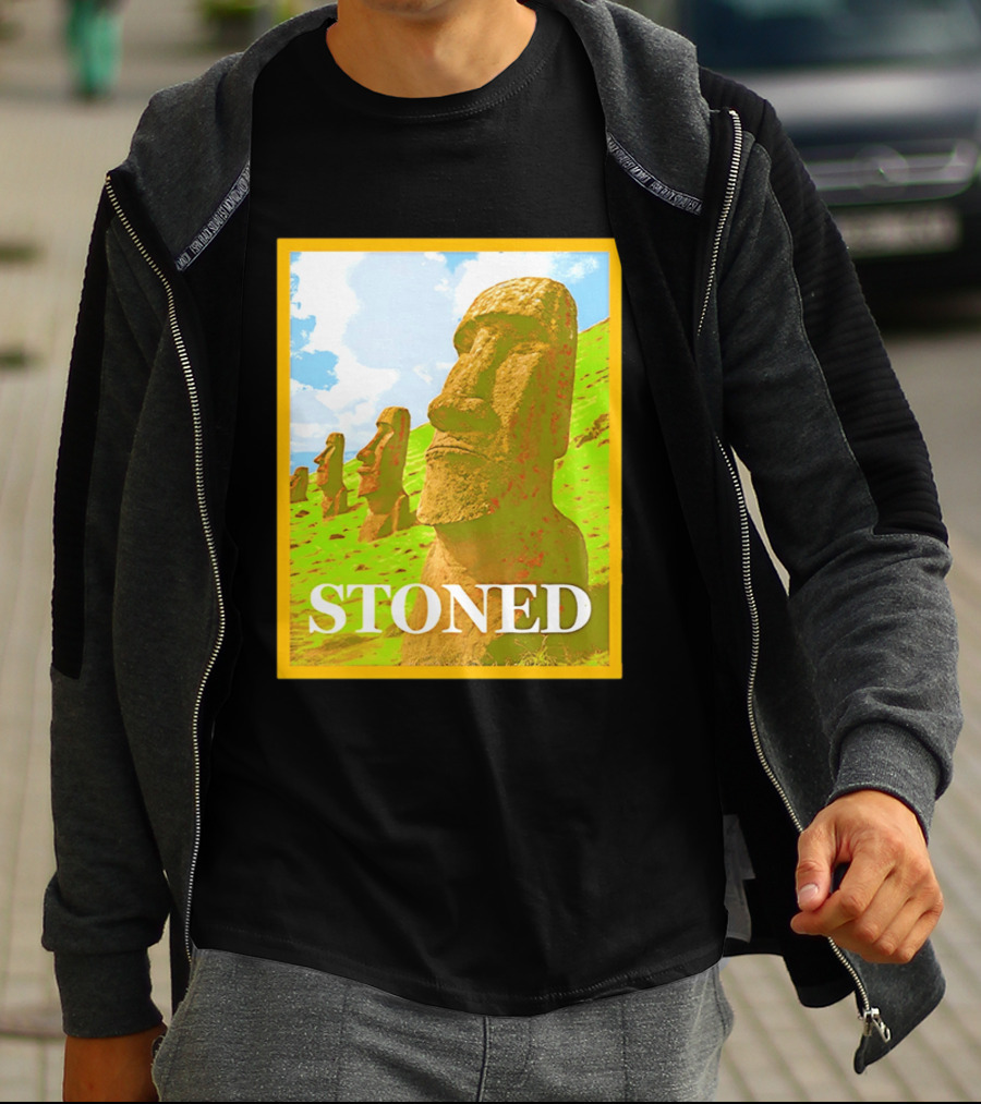 Stoned Moai Statue Easter Island Head Print T-Shirt