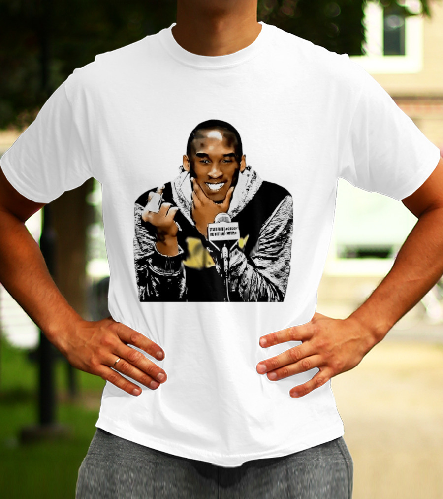 Kobe Bryant Iconic Middle Finger Moment At Press Conference T-Shirt