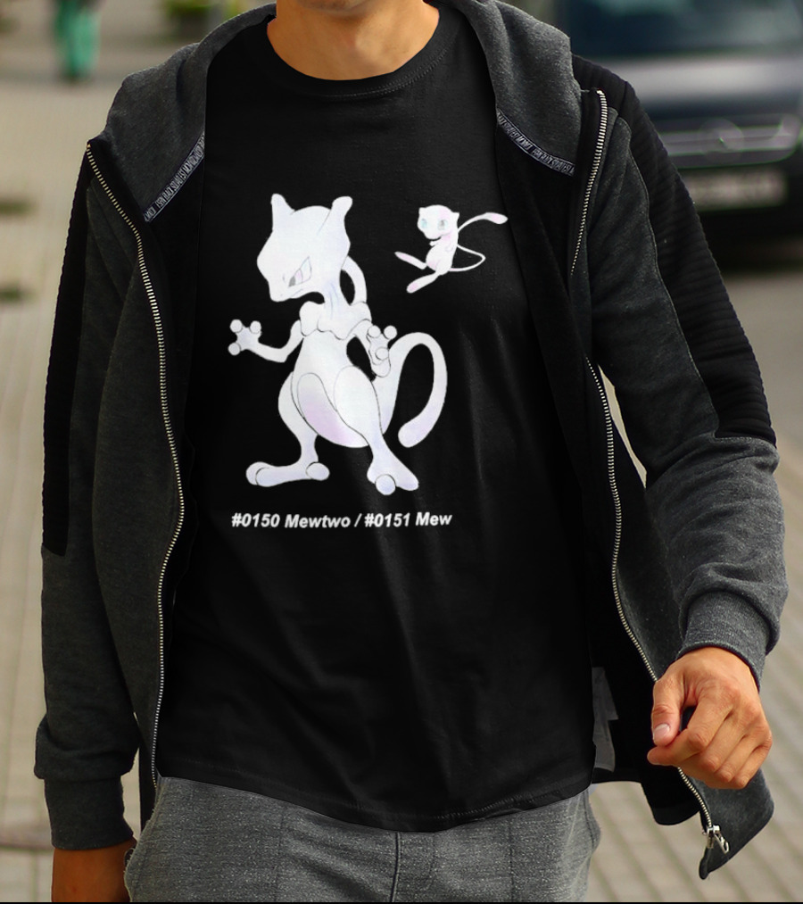 UNIQLO X Pokemon 30th Anniversary Mewtwo Mew #150 #151 T-Shirt