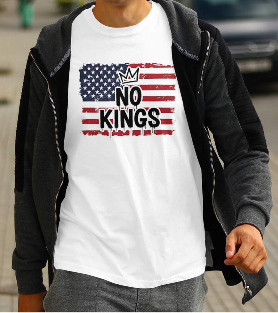 No Kings In America US Flag With Crown Melting Effect T-Shirt