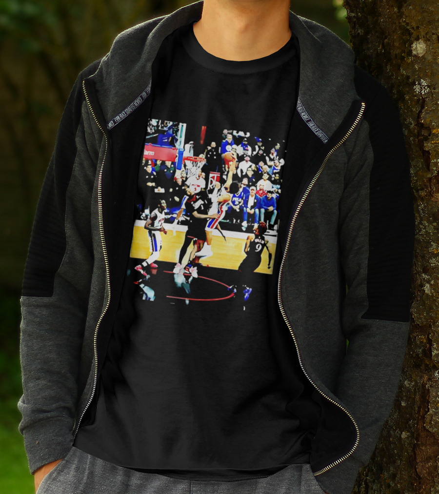 Cade Cunningham Dunking Over Drummond Basketball Game Action Scene T-Shirt