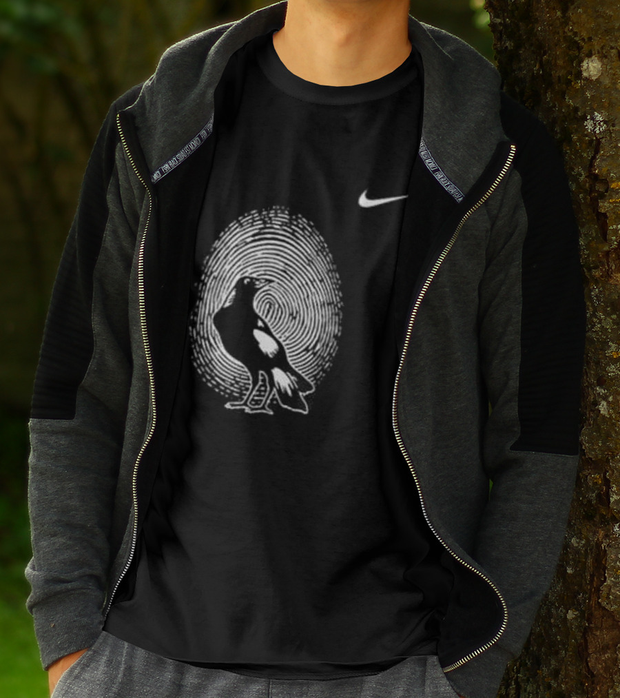 Collingwood Football Club Magpie Emblem Nike Craig McRae 2026 T-Shirt