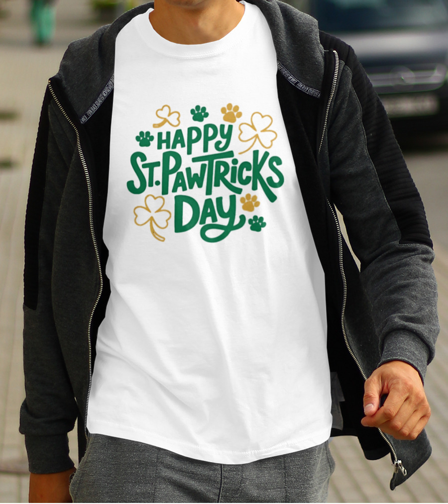 Happy St Pawtrick's Day Shamrock Dog Celebration T-Shirt