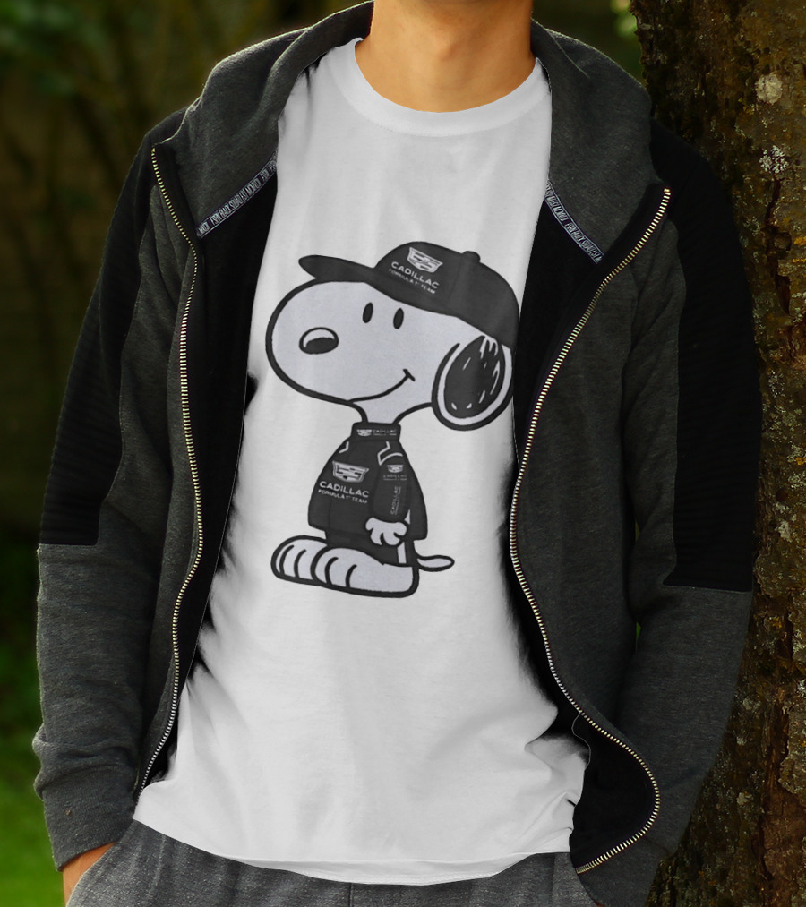 Peanuts Snoopy Cadillac Formula 1 Team Racing Outfit T-Shirt