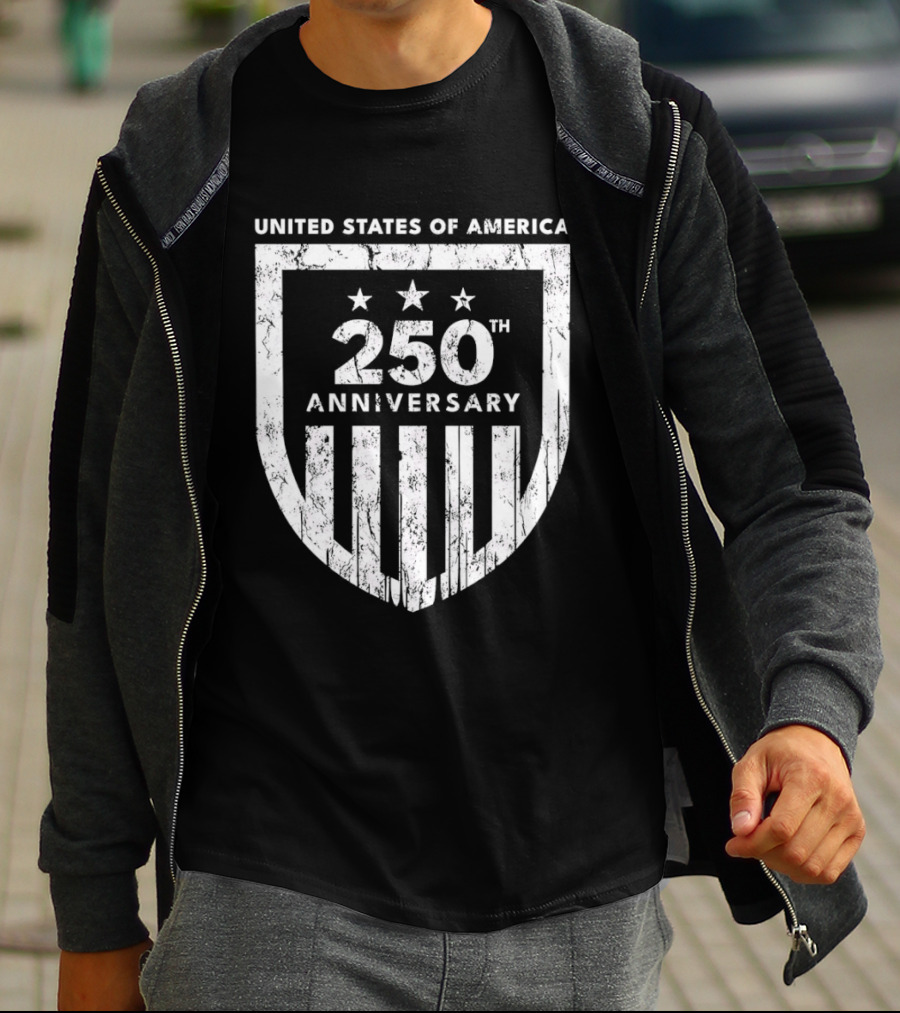 United States Of America 250th Anniversary Shield Stars Stripes T-Shirt