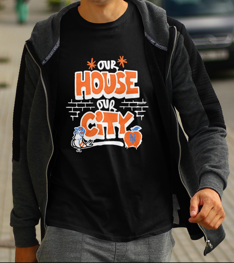 New York Mets Our House Our City Team Logo Pigeon And Apple T-Shirt