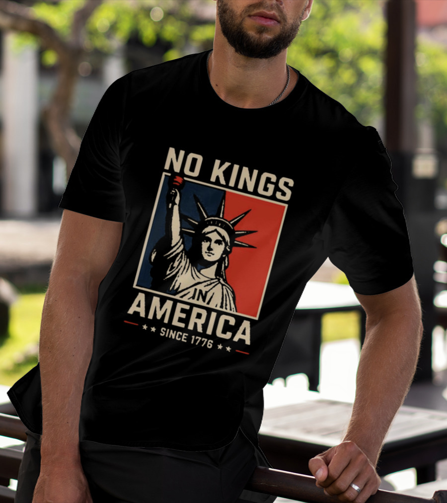 No Kings America Statue Since 1776 Comfort Colors® T-Shirt
