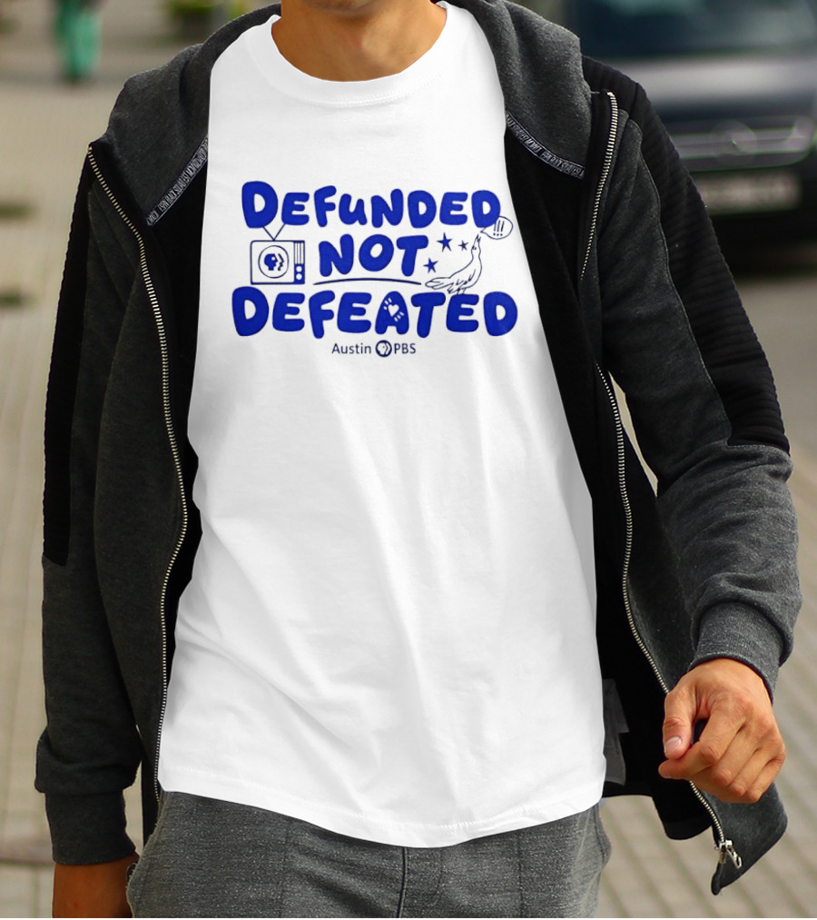 Defunded Not Defeated Austin PBS Vintage Television And Bird T-Shirt