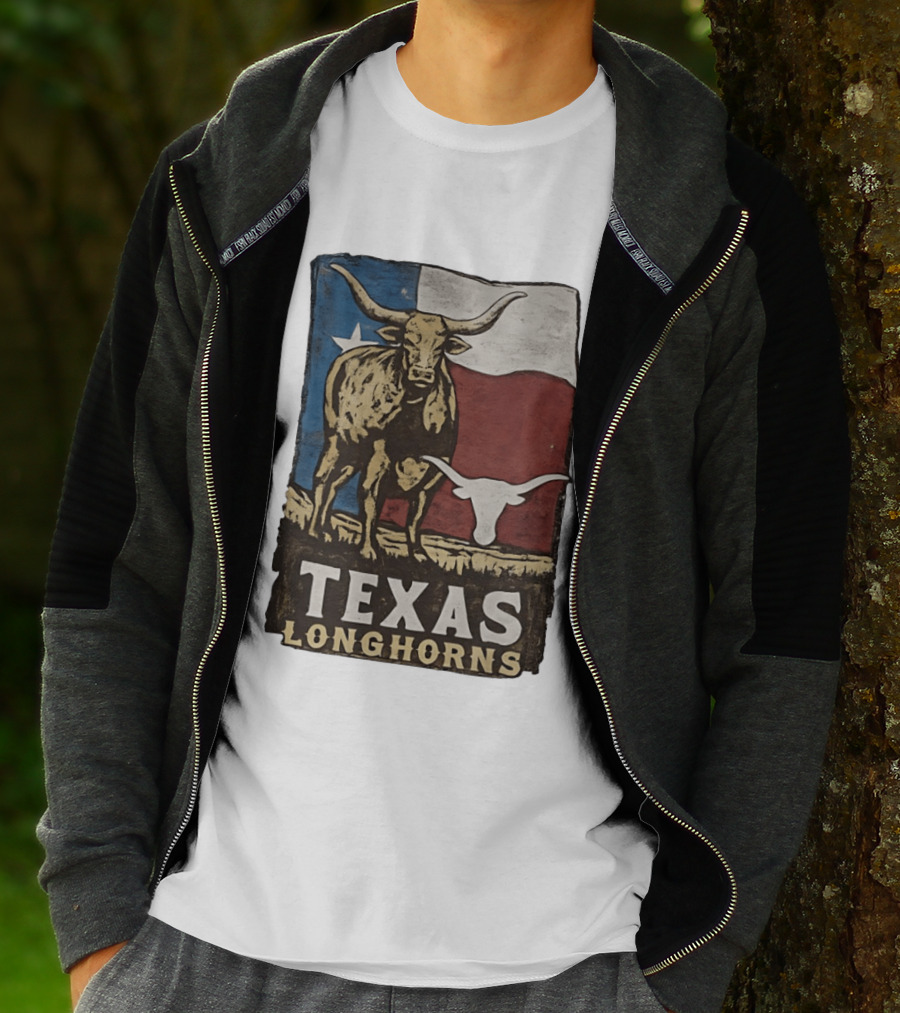 Texas Longhorns Flag Vintage Style Cow T-Shirt