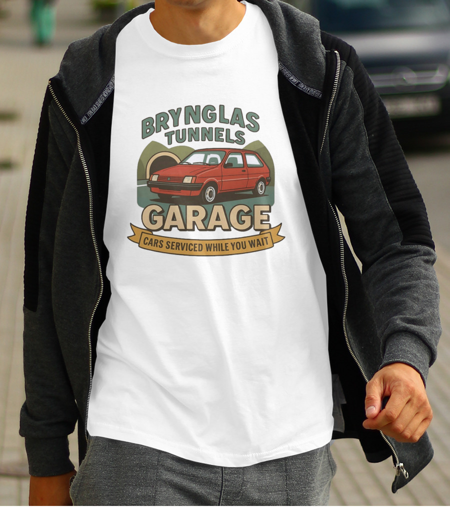 Brynglas Tunnels Garage Red Car Service Cars Serviced While You Wait T-Shirt