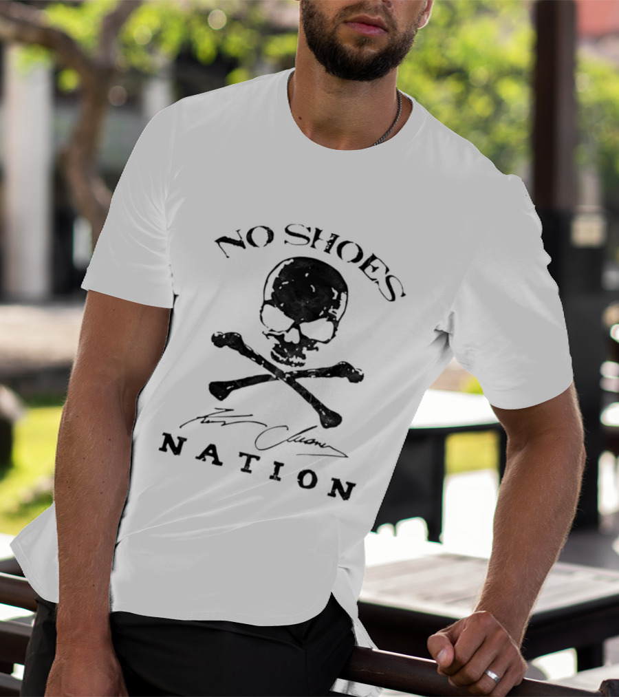 Kenny Chesney Skull No Shoes Nation T-Shirt