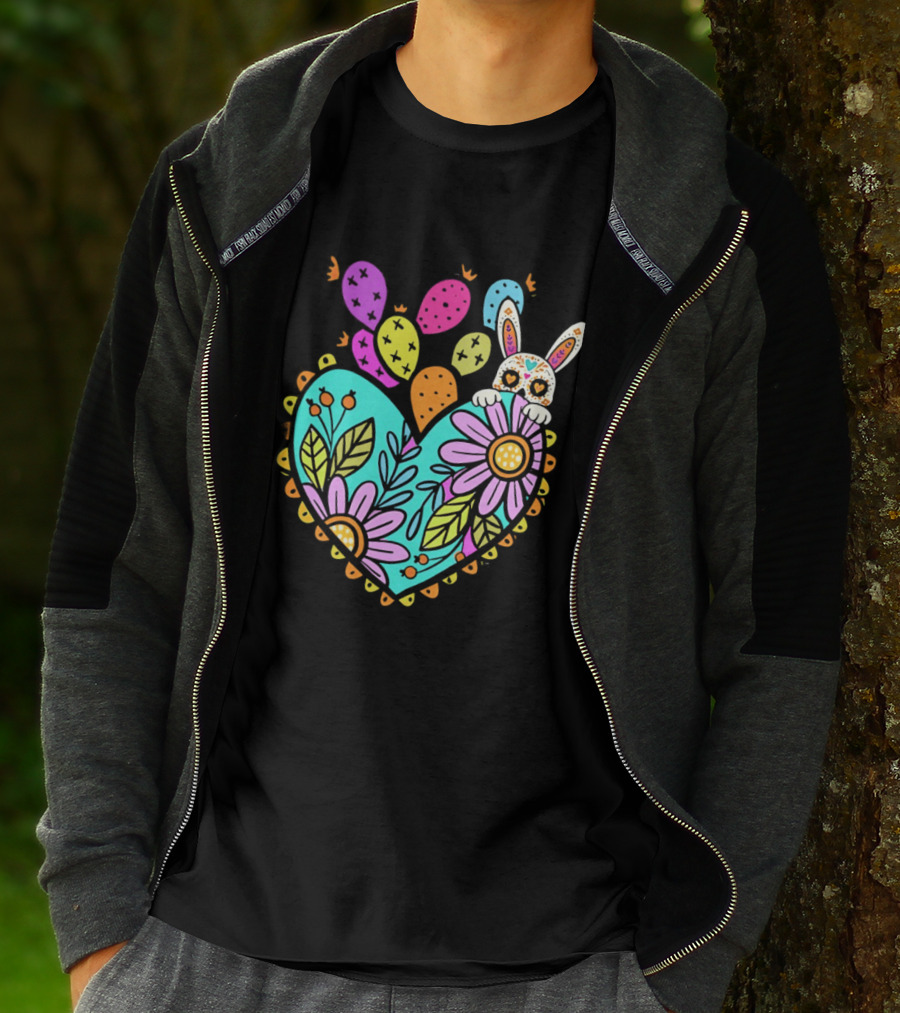 Easter Day Rabbit Holding Heart Sagrado Corazon Floral Bunny Balloons T-Shirt