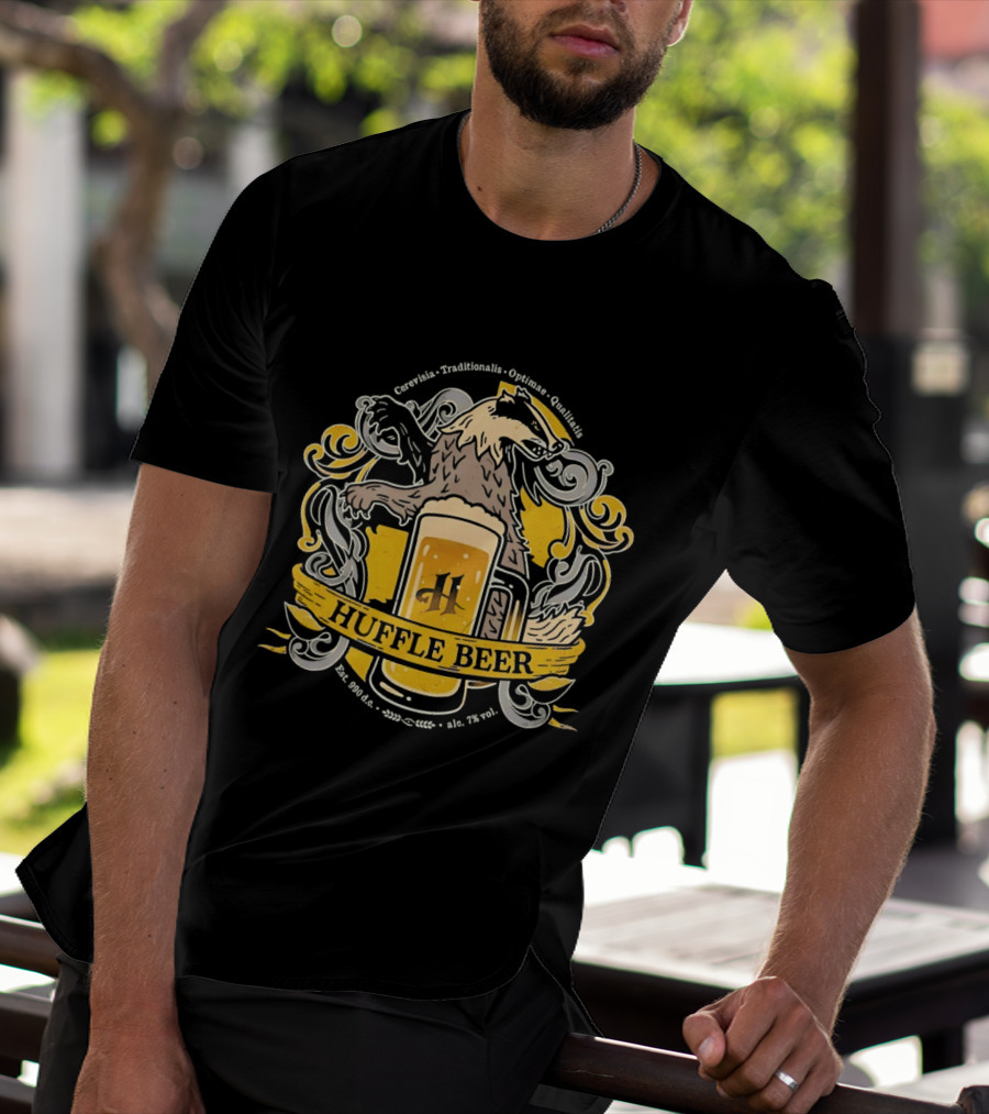 Huffle Beer Cerevisia Traditionalis Optimae Qualitatis 990 D C Badge With And Badger T-Shirt