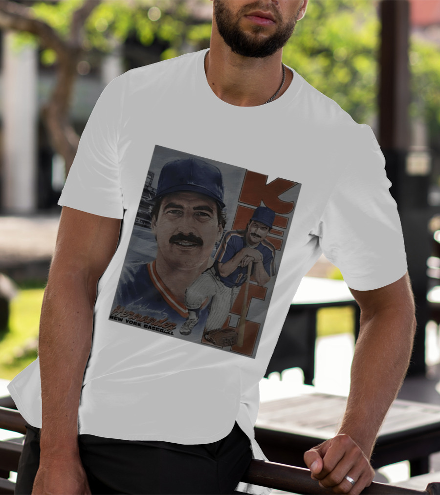 Keith Hernandez New York Baseball Mets Player Portrait With Bat T-Shirt