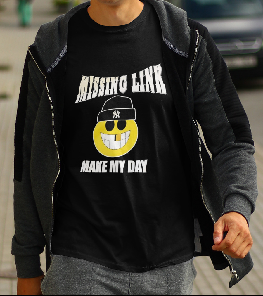 New York Yankees Missing Link Make My Day Smiley Face T-Shirt