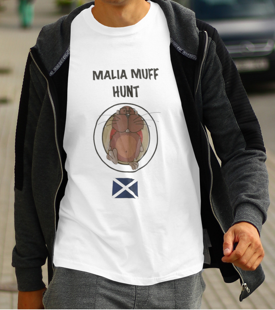 Malia Muff Hunt Scottish Flag Circle Hamster T-Shirt