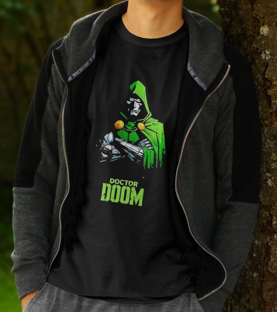 Doctor Doom Green Armor Crossed Arms Marvel T-Shirt
