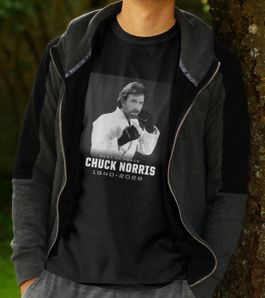 Rest In Peace Chuck Norris 1940 2026 Legend T-Shirt