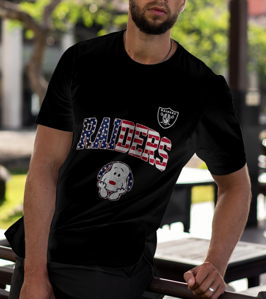 Las Vegas Raiders Peanuts Snoopy USA America 250th Anniversary T-Shirt