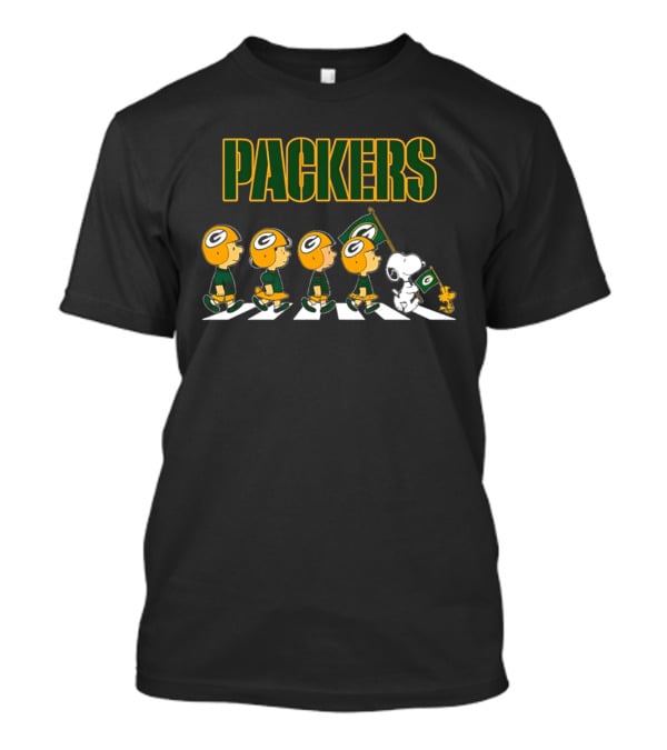 Peanuts Green Bay Packers Snoopy Woodstock Flag Walking T-Shirt