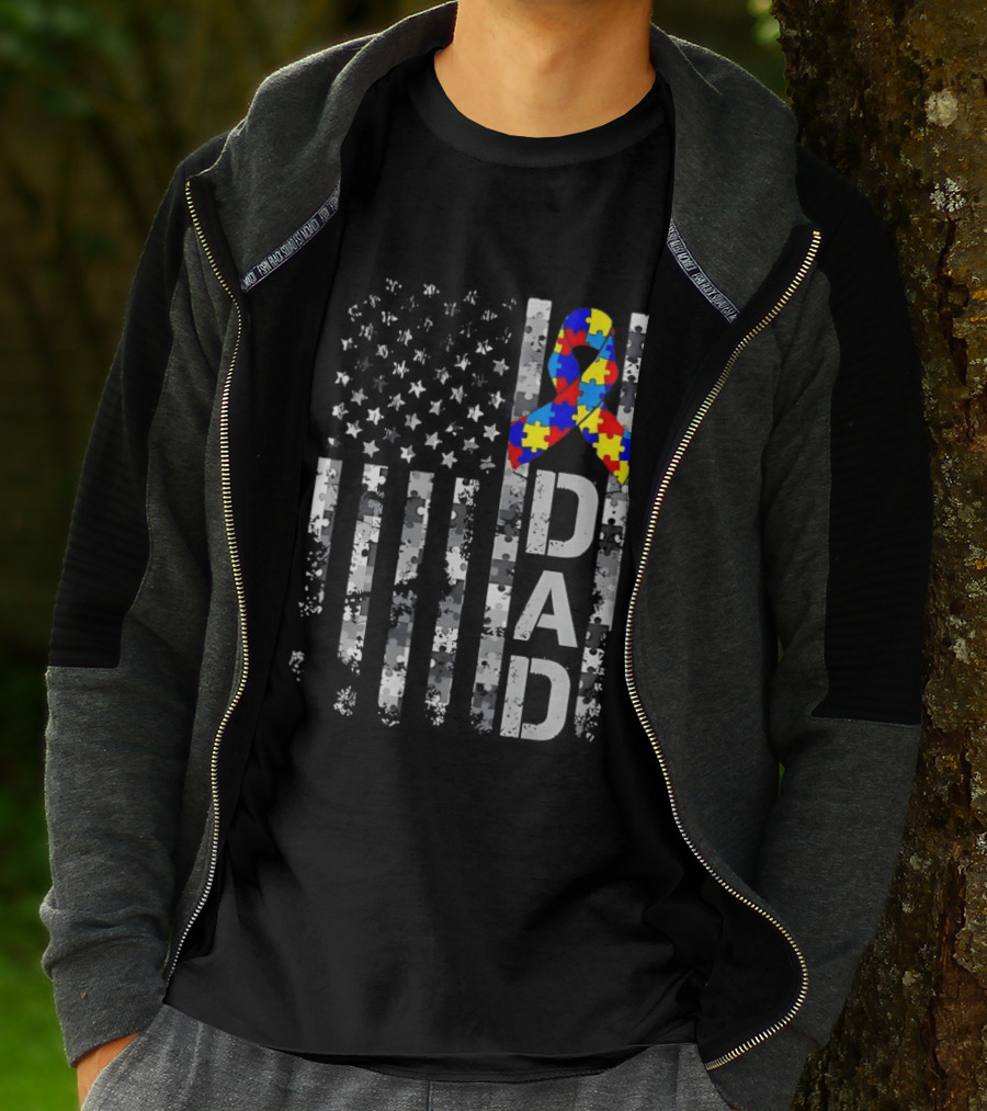 USA Flag With Autism Awareness Puzzle Ribbon Dad Fathers Day T-Shirt