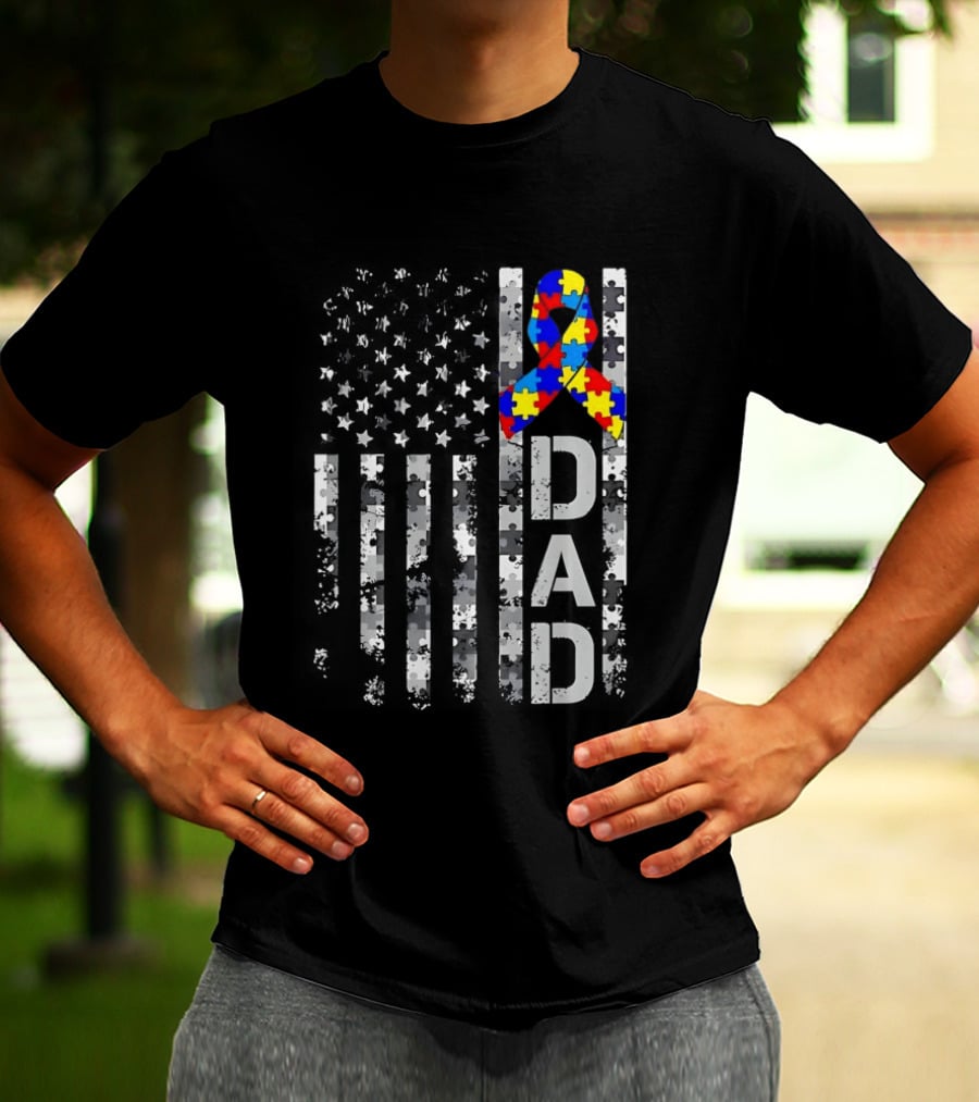 USA Flag With Autism Awareness Puzzle Ribbon Dad Fathers Day T-Shirt