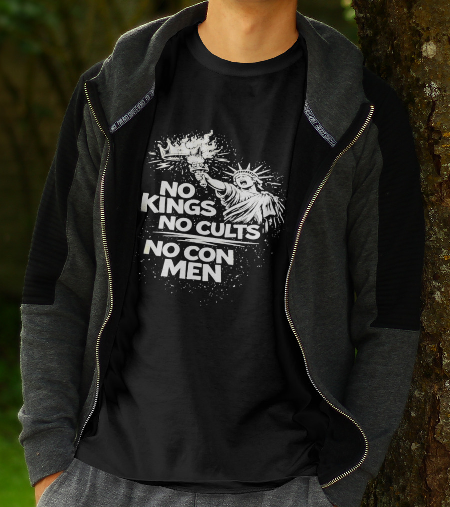 No Kings No Cults No Con Men Statue Of Liberty Torch T-Shirt