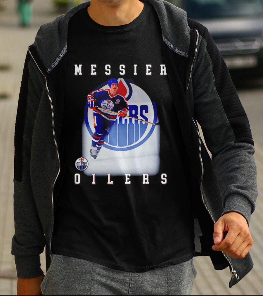 Edmonton Oilers Mark Messier Legendary Hockey Player Iconic Team Legacy T-Shirt