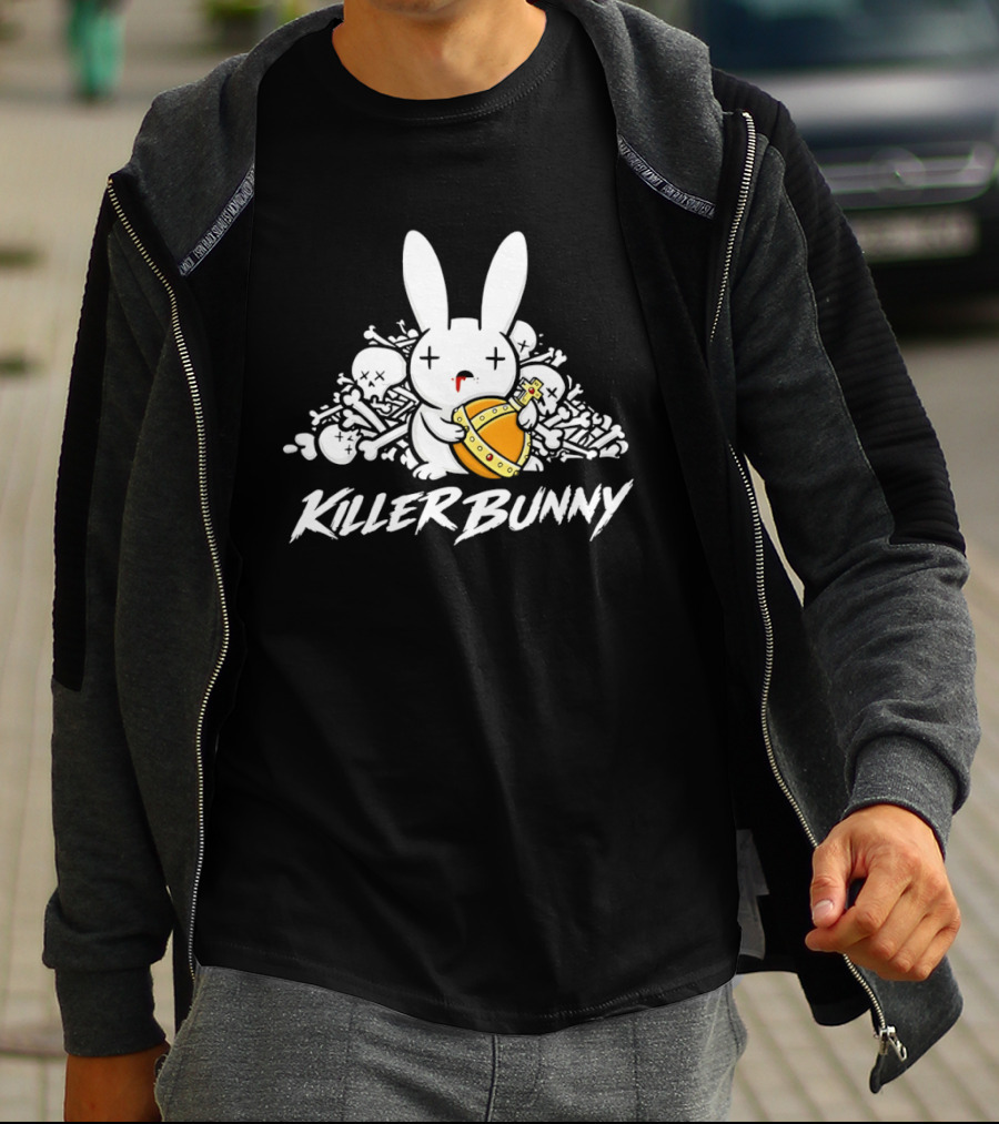 Killer Bunny Cuddly Rabbit With Sword Amidst Bones T-Shirt