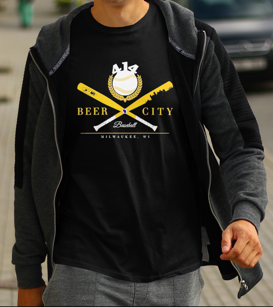 Beer City Baseball 414 Milwaukee WI Bat Crossed Laurel T-Shirt