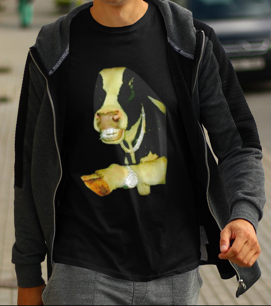 Rich Bull Grillz Bling Necklace And Jewelry T-Shirt