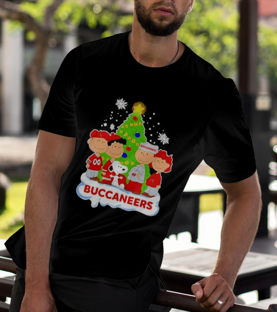 Snoopy Buccaneers Christmas Tree Tampa Bay Peanuts Holiday T-Shirt
