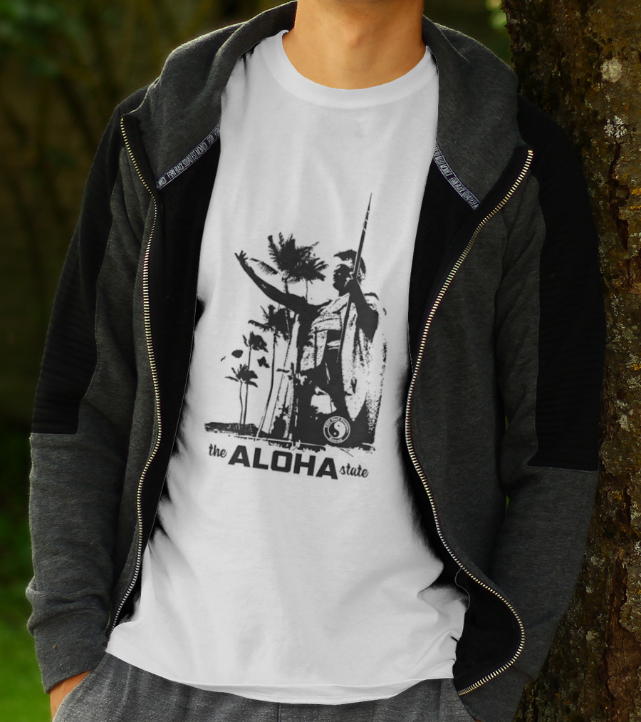The Aloha State Ka Black White Hawaiian King Statue Palms T-Shirt