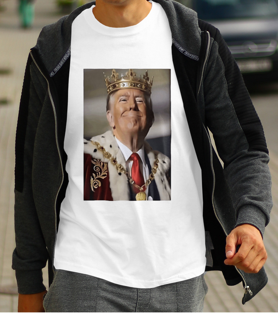 Donald Trump Crowned As King Regal Attire Red Tie Gold Crown T-Shirt